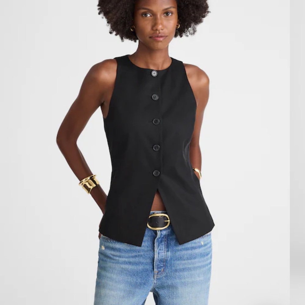 Madwell Crewneck Cutaway Vest in Drapey Twill
